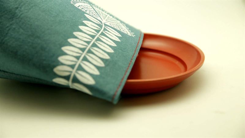Pōhutukawa On Teal - Ecofelt Growbag