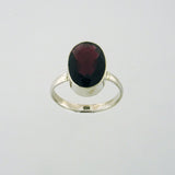 Ring Garnet 15x11mm oval faceted
