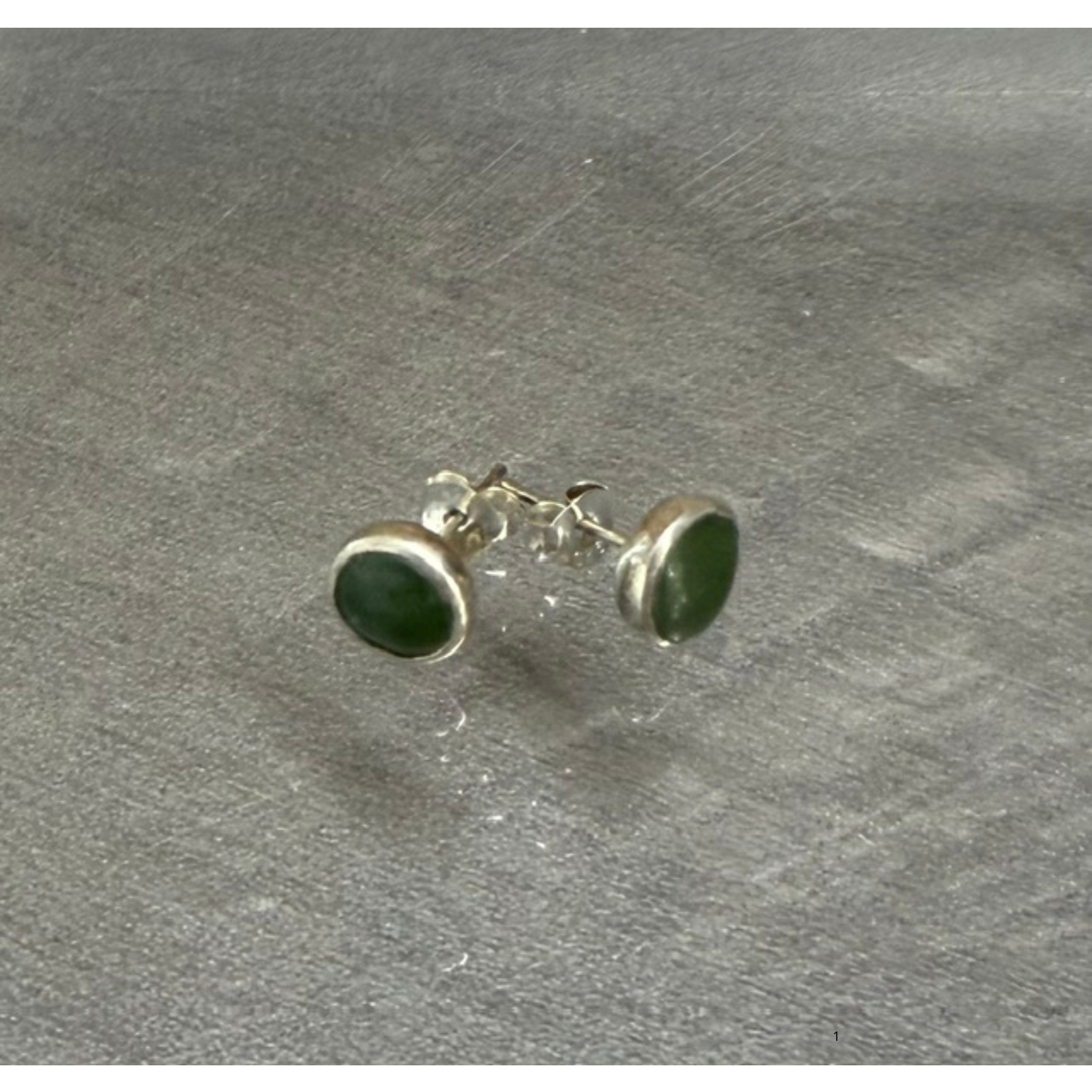 New Zealand Pounamu Stud Earrings in Sterling Silver 6mm