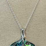 Pāua Pendant Whale Tail