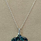Pāua Pendant Whale Tail