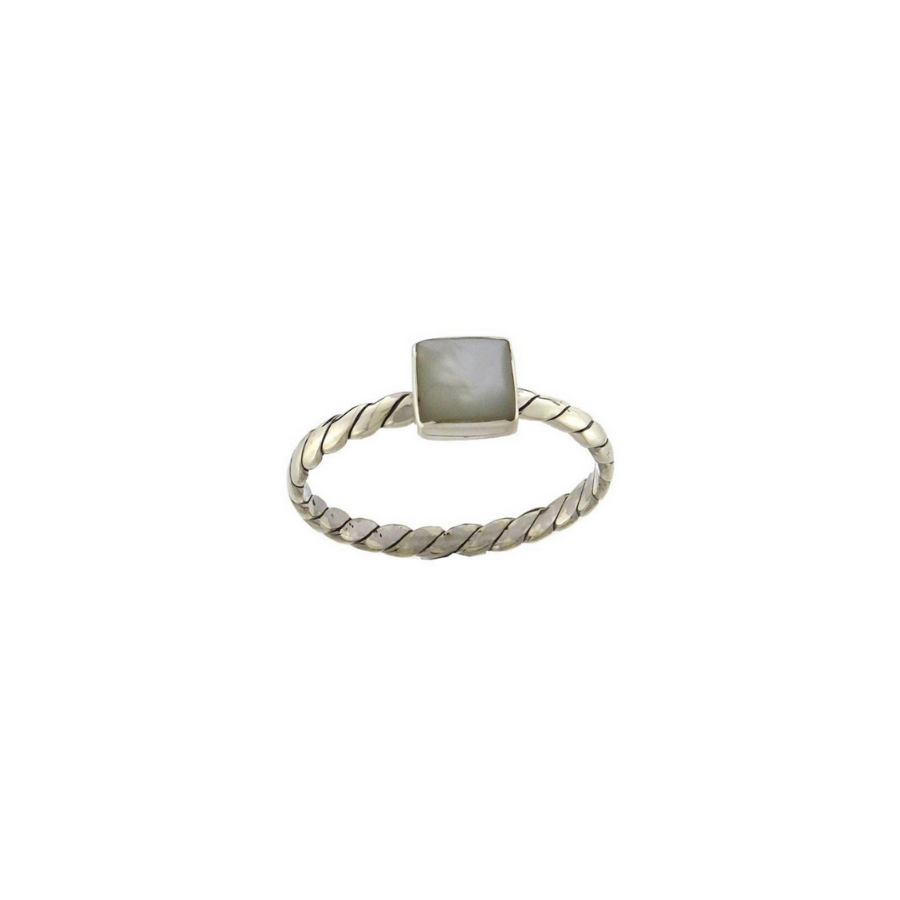 Shell ring white