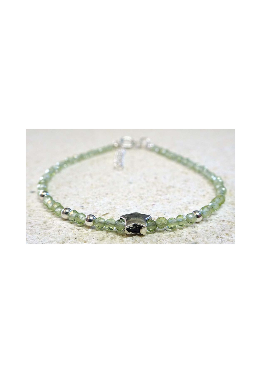 Peridot and Silver Star Natural Stone Bracelet